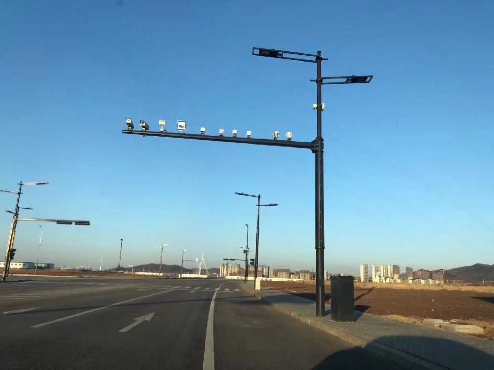 安庆市黑龙江佳木斯综合路灯杆项目
